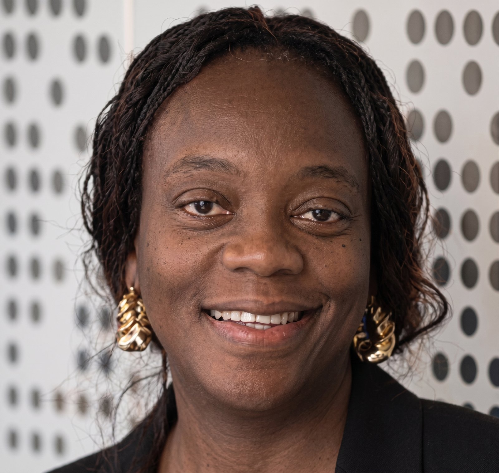 Dr Ifesinachi Sylvia Oguakwa, MEmber Advisory Board Of Lifebridge Care Foundation Nigeraia